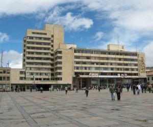 Bolívar Square in Tunja (Source: www.panoramio.com - By Celio E. Pineda Rodríguez)